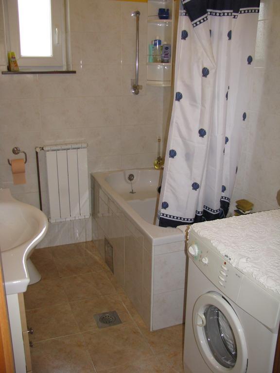 Apartment Megi Tribalj Cameră foto